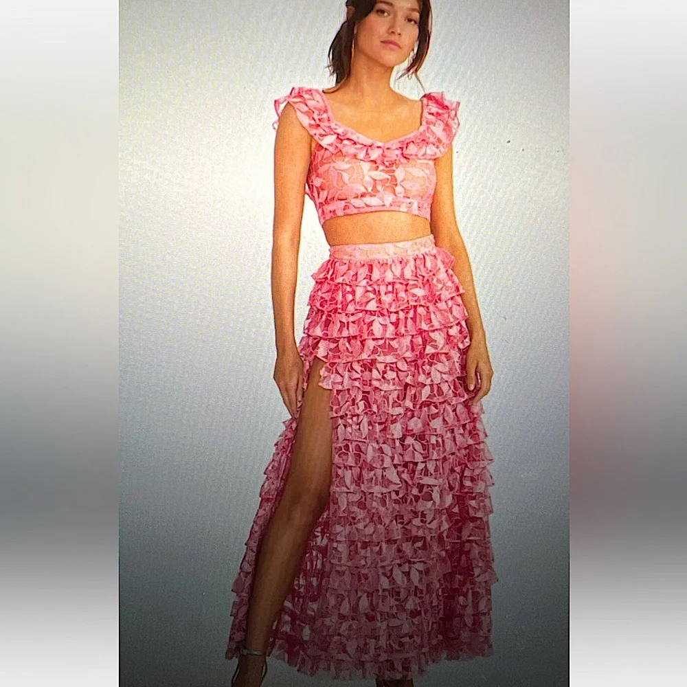 ISO Loveshackfancy Arlene Skirt & Serafina Top ISO - Picture 1 of 1
